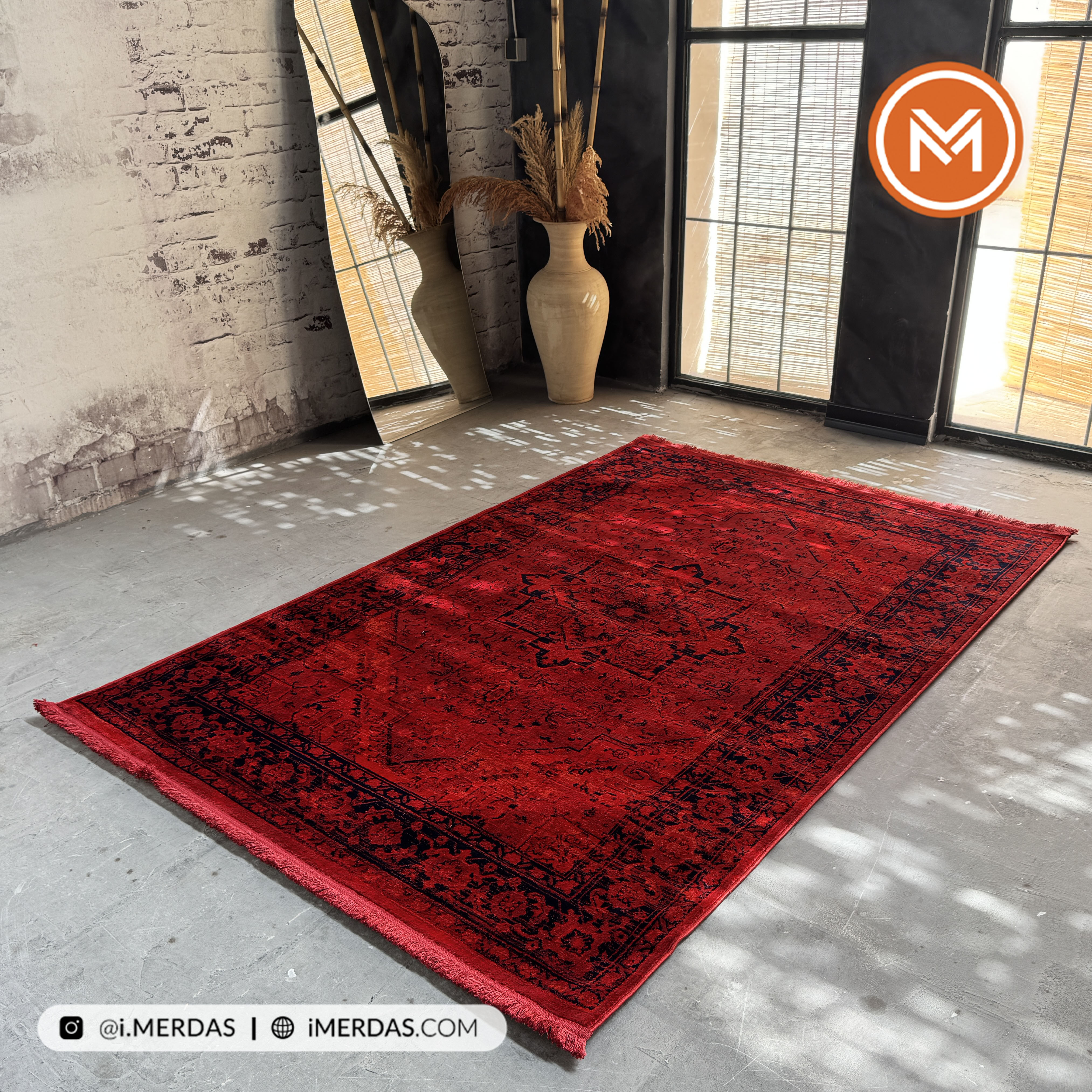 فرش گبه هرمس کد 6034 زمینه لاکی